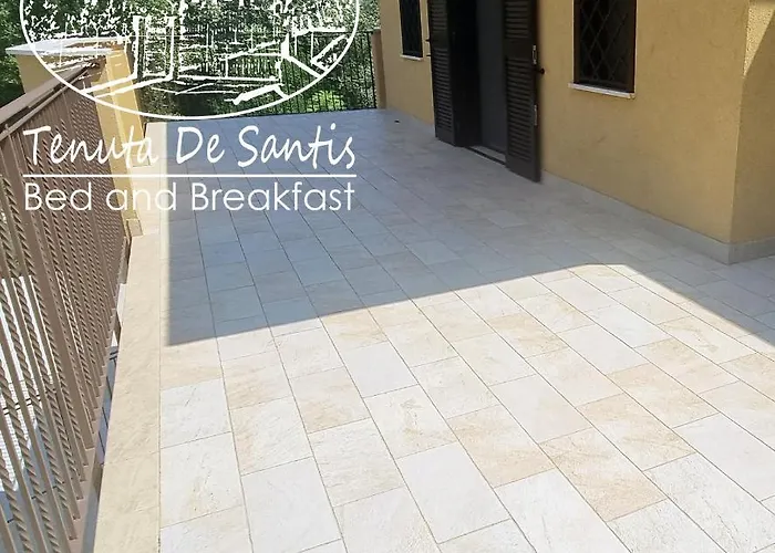 Tenuta De Santis Bed and breakfast 3*